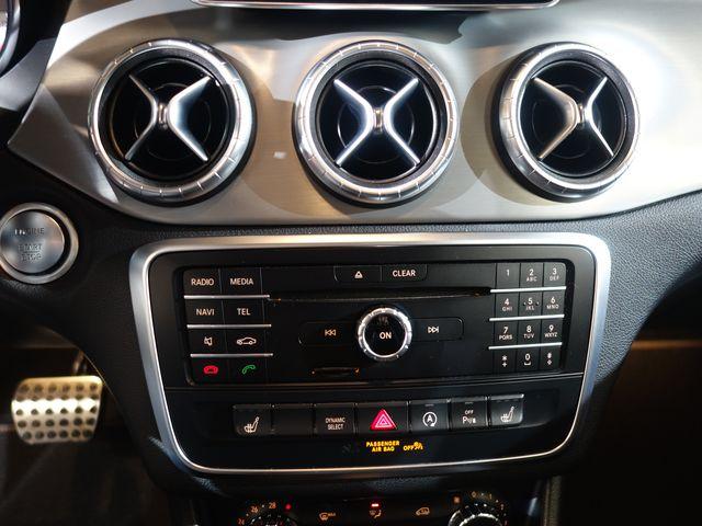 Mercedes Benz Cla image 9