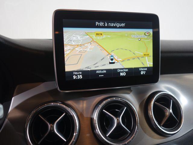 Mercedes Benz Cla image 6