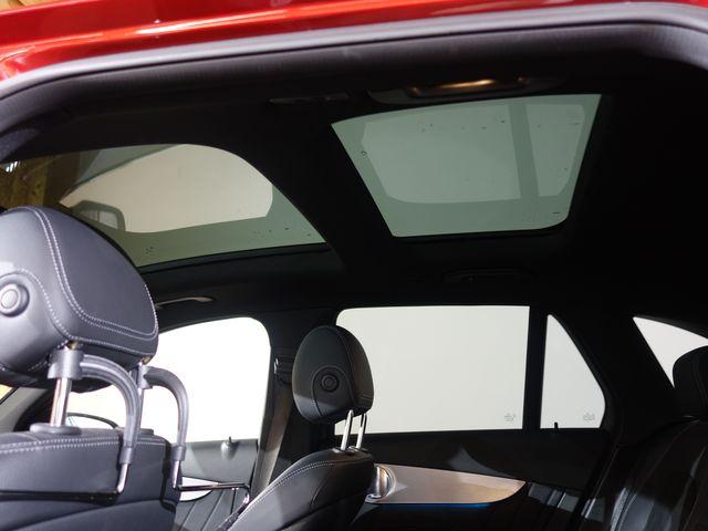 Mercedes Benz Glc image 1