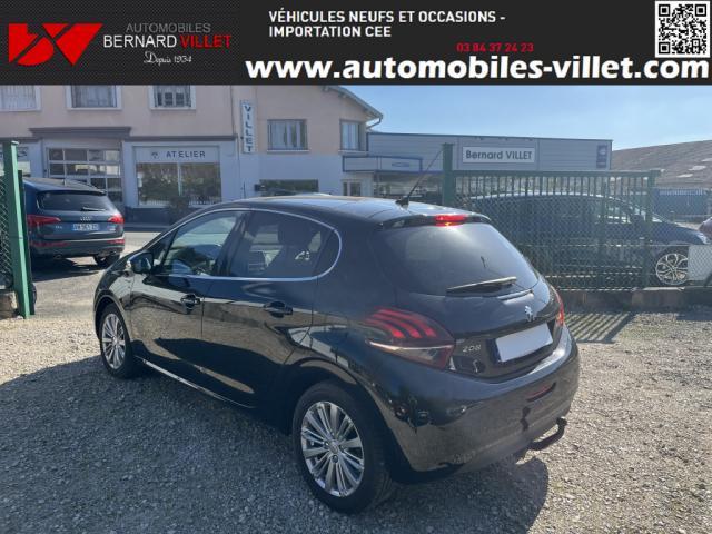 Peugeot 208 image 8