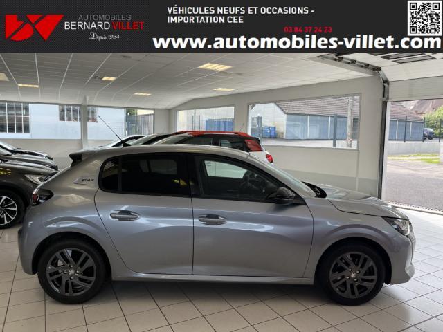 Peugeot 208 image 2