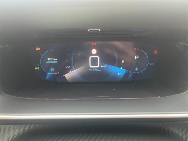 Peugeot 208 image 3