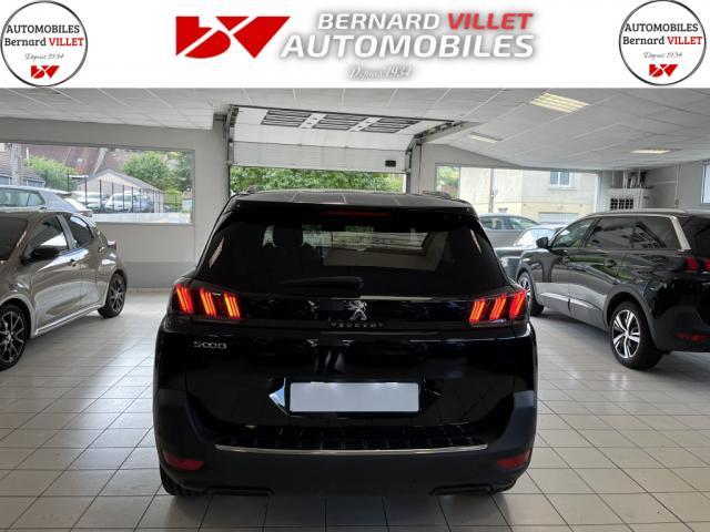 Peugeot 5008 image 1
