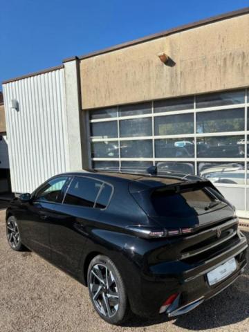 Peugeot 308 image 2