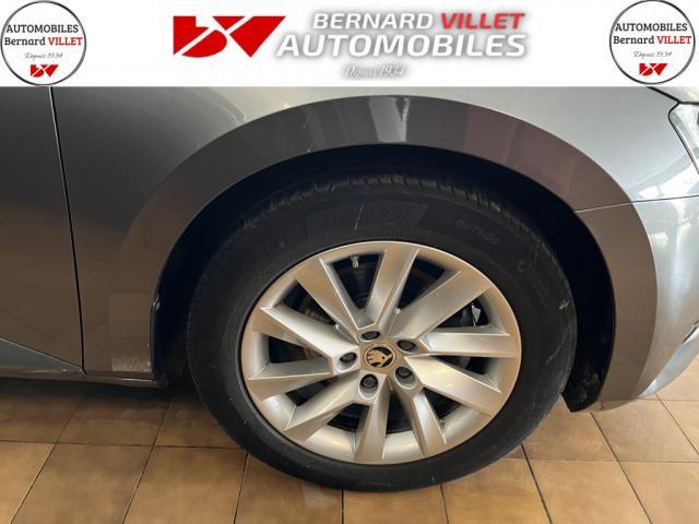 Skoda Superb Combi image 1