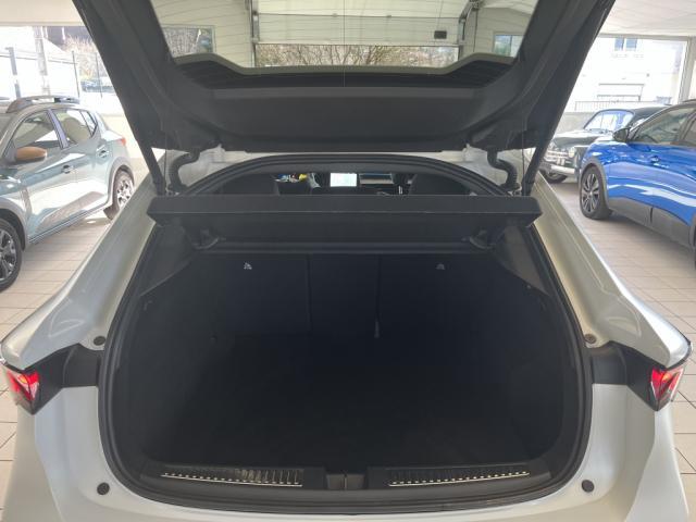 Renault Rafale image 6