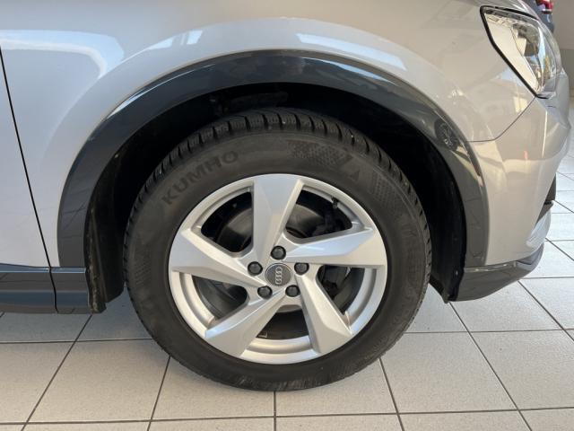 Audi Q3 image 1