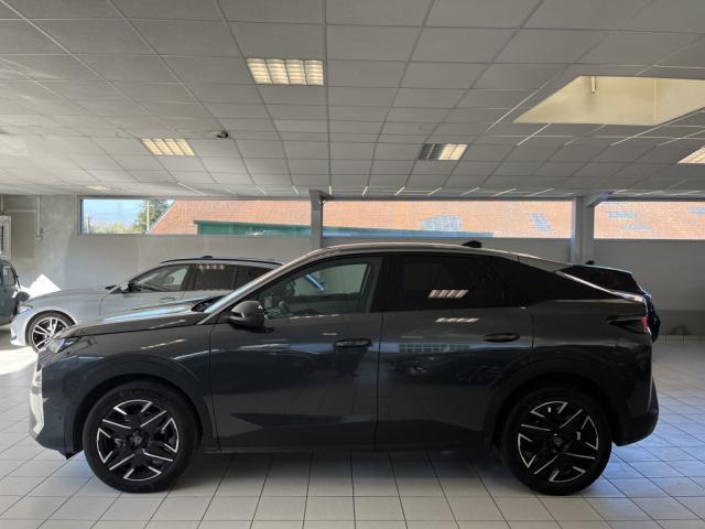 Peugeot 3008 image 2
