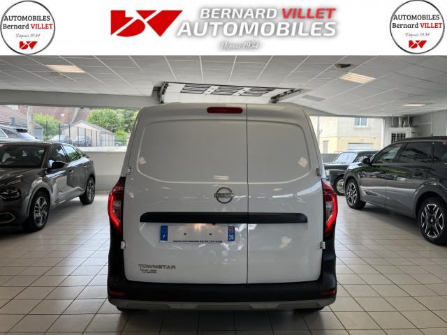 Nissan Townstar image 6