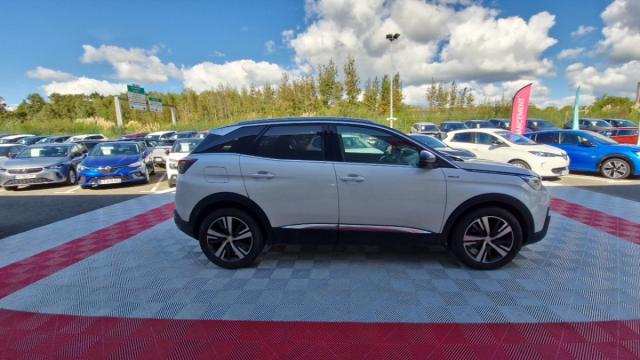 Peugeot 3008 image 1