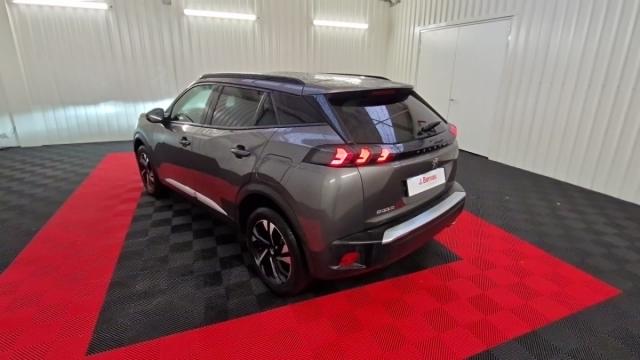 Peugeot 2008 image 1
