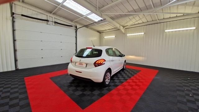 Peugeot 208 Affaire image 1
