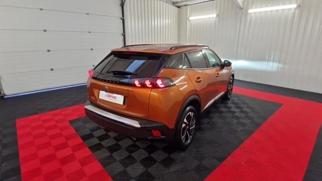 Peugeot 2008 image 3