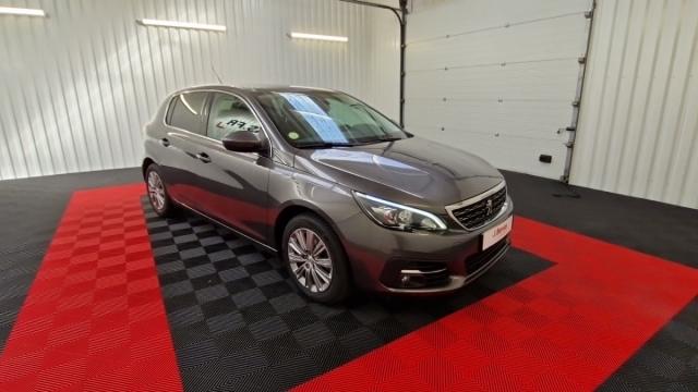Peugeot 308 image 9