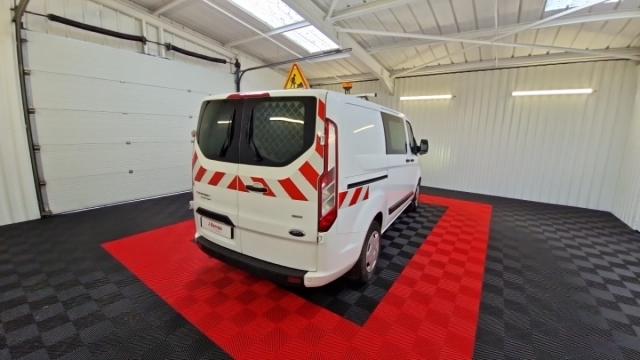Ford Transit Custom image 7