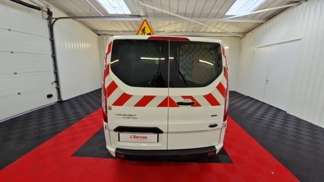 Ford Transit Custom image 2