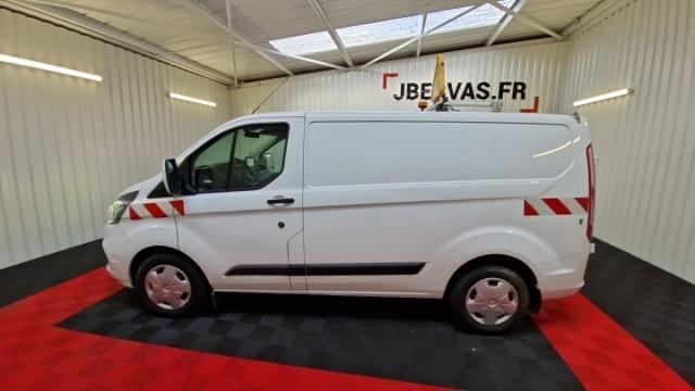 Ford Transit Custom image 3