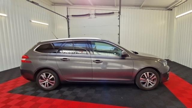 Peugeot 308 Sw image 1