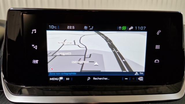 Peugeot 208 image 8