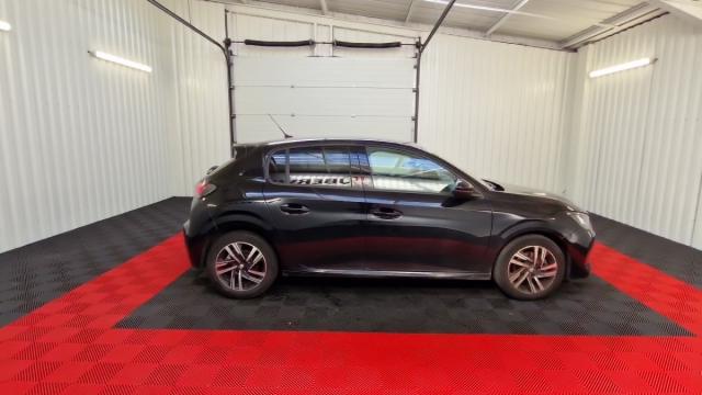 Peugeot 208 image 3