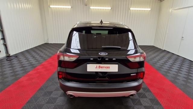 Ford Kuga image 3