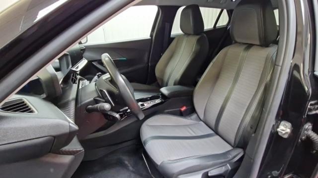 Peugeot 2008 image 9
