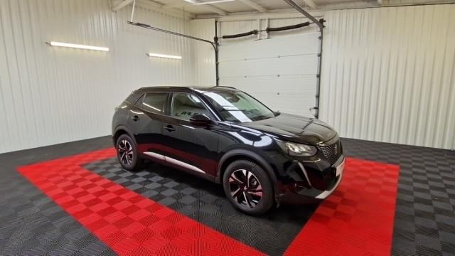 Peugeot 2008 image 3
