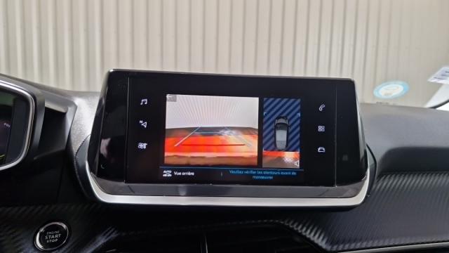 Peugeot 208 image 2
