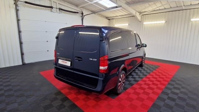 Mercedes Benz Vito image 6