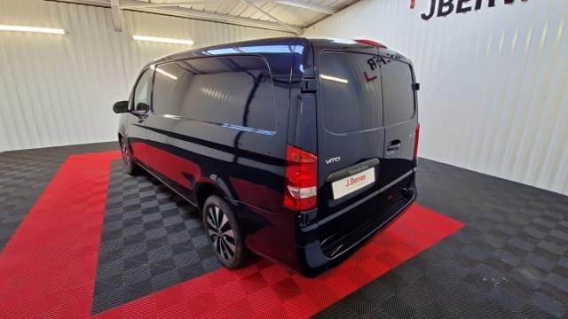 Mercedes Benz Vito image 1
