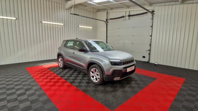 Jeep Avenger image 3