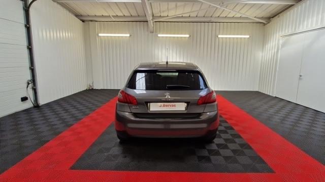 Peugeot 308 image 9