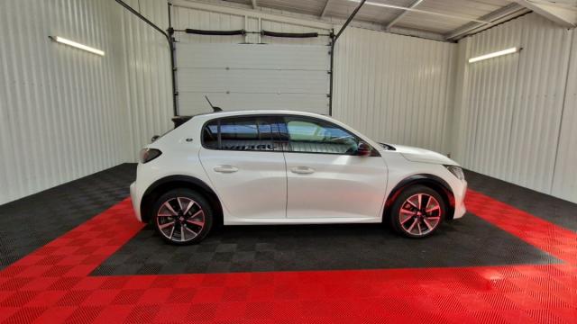 Peugeot E-208 image 7