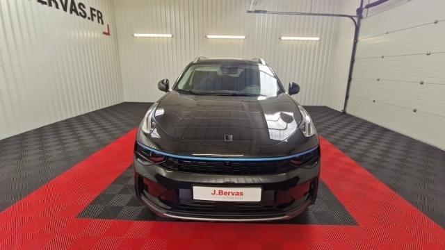 Lynk & Co 01 image 2