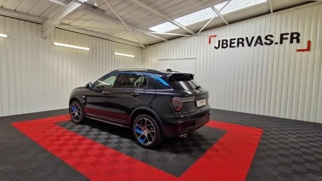 Lynk & Co 01 image 7