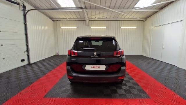 Peugeot 5008 image 8
