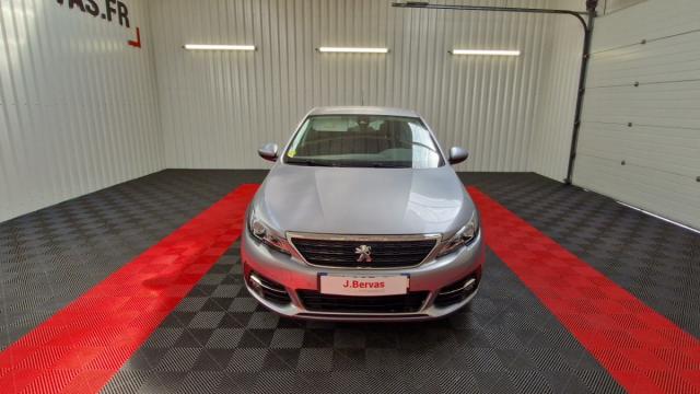 Peugeot 308 image 9