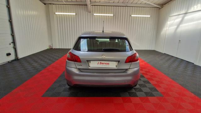 Peugeot 308 image 6