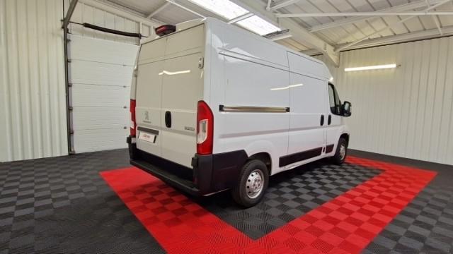 Peugeot Boxer image 6
