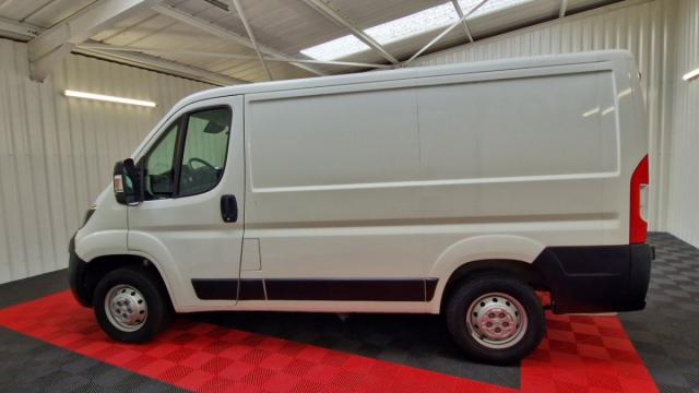 Peugeot Boxer image 2