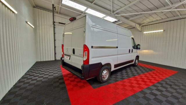 Peugeot Boxer image 9