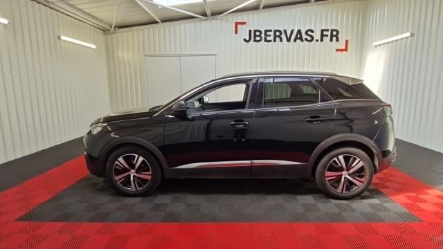 Peugeot 3008 image 2