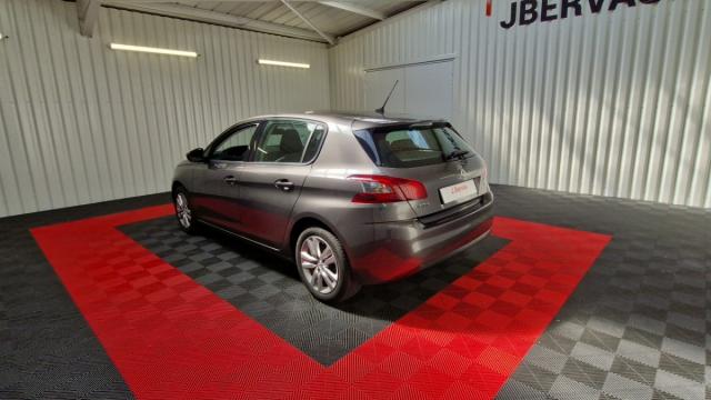 Peugeot 308 image 6