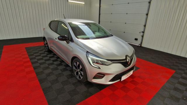 Renault Clio image 6