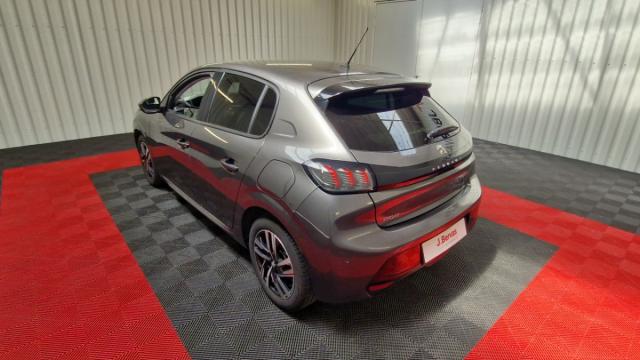 Peugeot 208 image 6