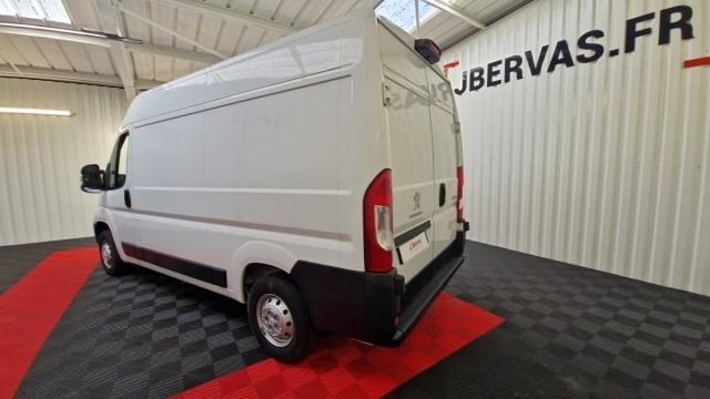 Peugeot Boxer image 3