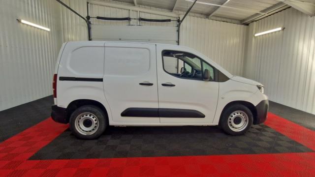 Peugeot Partner image 2