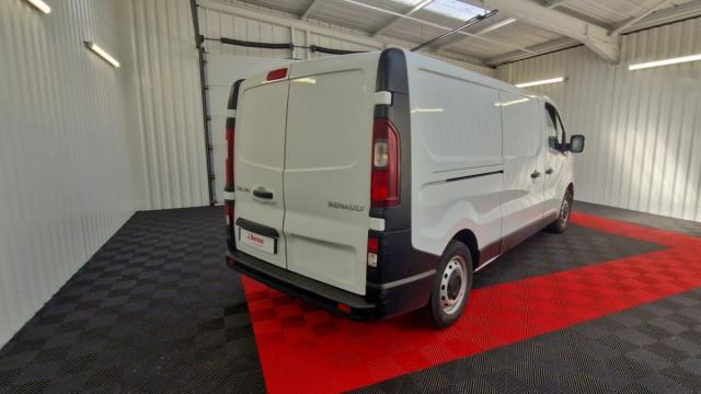 Renault Trafic image 4