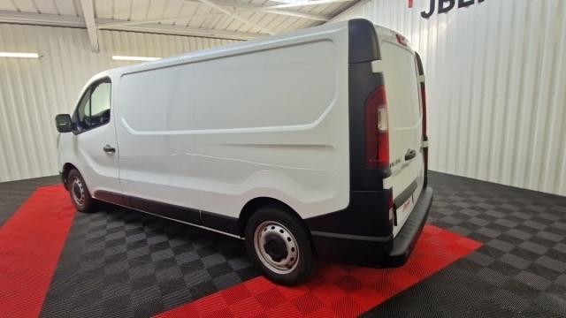 Renault Trafic image 3
