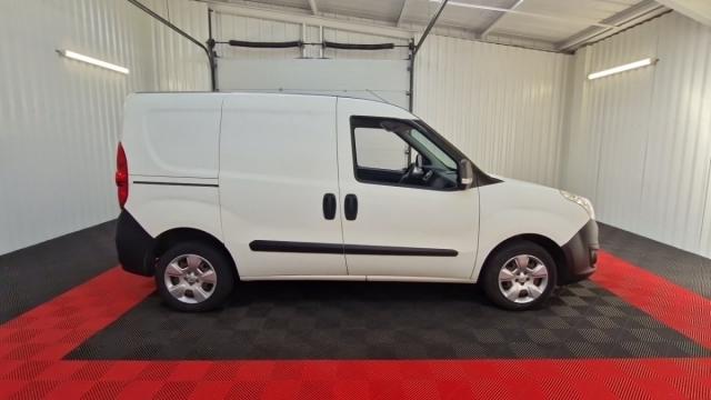 Opel Combo image 1